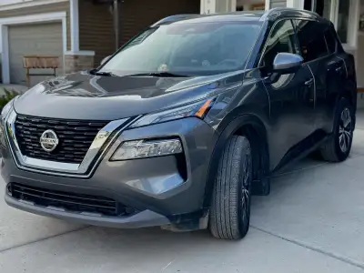 2021 Nissan Rogue SV Premium Package