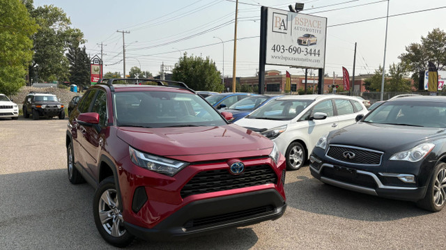 2023 Toyota RAV4 Hybrid XLE AWD in Cars & Trucks in Calgary