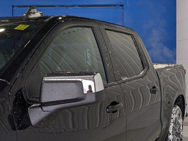 2025 Chevrolet Silverado 1500 LT- Trailering Pkg - Z71 Offroad in Cars & Trucks in Barrie - Image 3