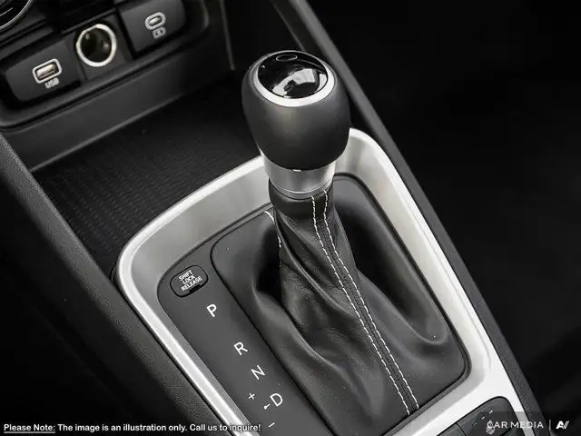 2025 Hyundai Venue Essential in Cars & Trucks in Mississauga / Peel Region - Image 18