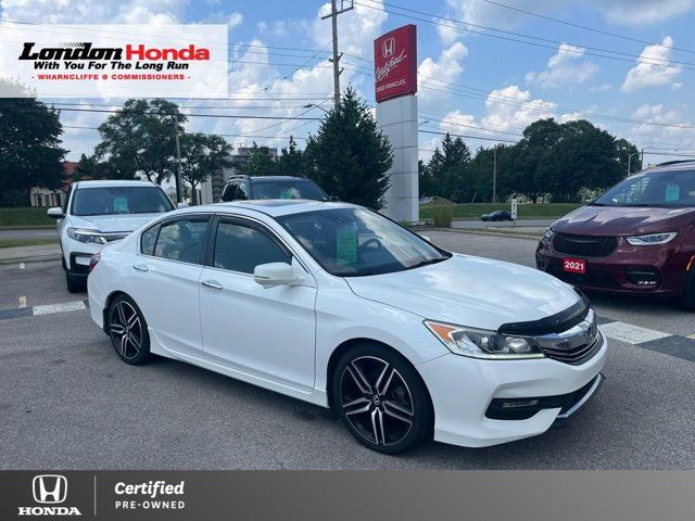 2017 Honda Accord Sedan Sport | Clean Carfax | Full Service in Cars & Trucks in London