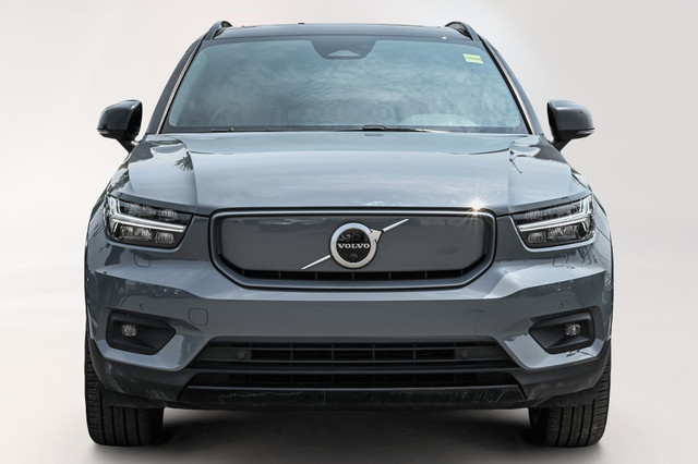 2021 Volvo XC40 in Cars & Trucks in City of Montréal - Image 2