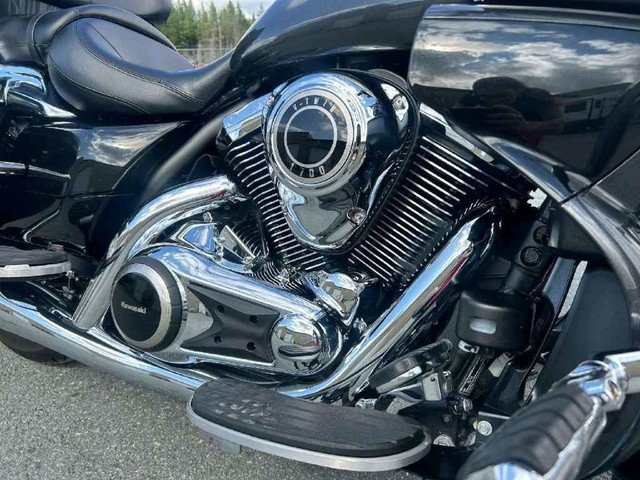 2015 Kawasaki Vulcan Voyageur 1700 in Street, Cruisers & Choppers in Thetford Mines - Image 4