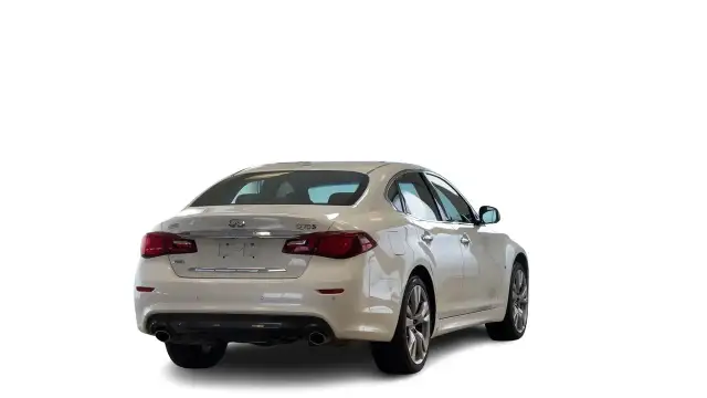 2019 Infiniti Q70 3.7 AWD Sport Fresh Trade! Local Unit! Rare Un in Cars & Trucks in Regina - Image 14