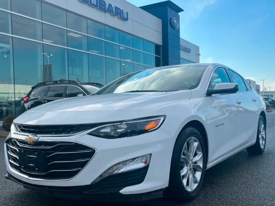 2021 Chevrolet Malibu CLEAN CARFAX | LOW KMS | BACK UP CAMERA |