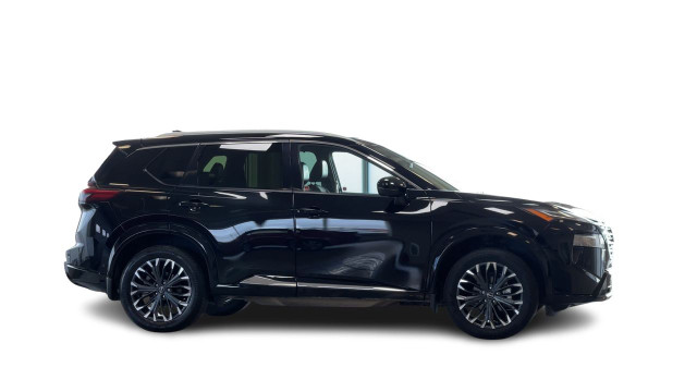 2024 Nissan Rogue AWD Platinum Fresh Trade! Fully Loaded! in Cars & Trucks in Regina - Image 2