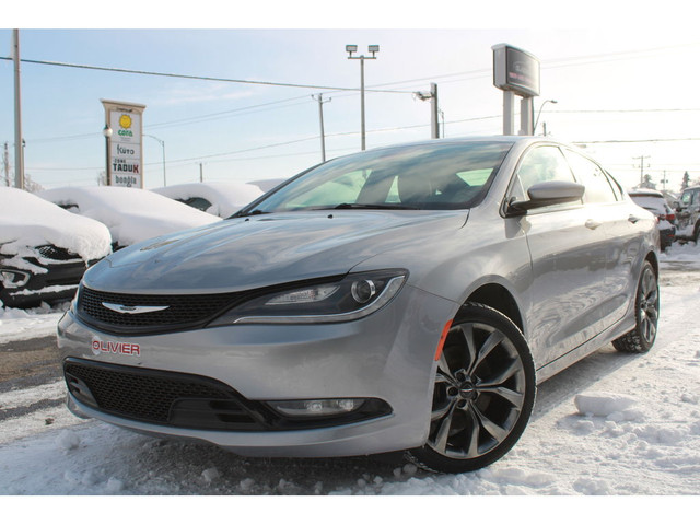  2015 Chrysler 200 S AWD, DÉMARREUR A DISTANCE, MAGS, NAVIGATION in Cars & Trucks in Longueuil / South Shore