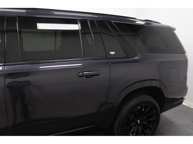 2024 Cadillac Escalade ESV ESV SPORT AWD, SUPER-CRUISE, 8-PASS,  in Cars & Trucks in Longueuil / South Shore - Image 4