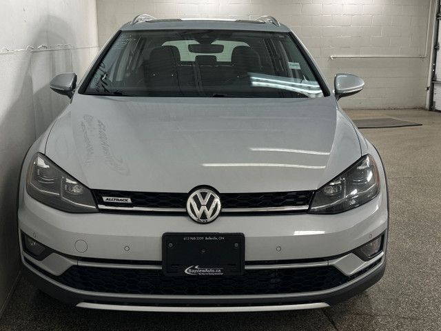 2019 Volkswagen Golf Alltrack 1.8 TSI Execline ALLTRACK! PANO... dans Autos et camions  à Belleville - Image 2