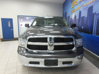 RAM 1500 CLASSIC SLT 2023 V6 3.6 LITRES BOITE 5'7" CREW-CAB 4X4 TOUT ÉQUIPÉ / ÉCRAN TACTILE / CAMÉRA... (image 3)