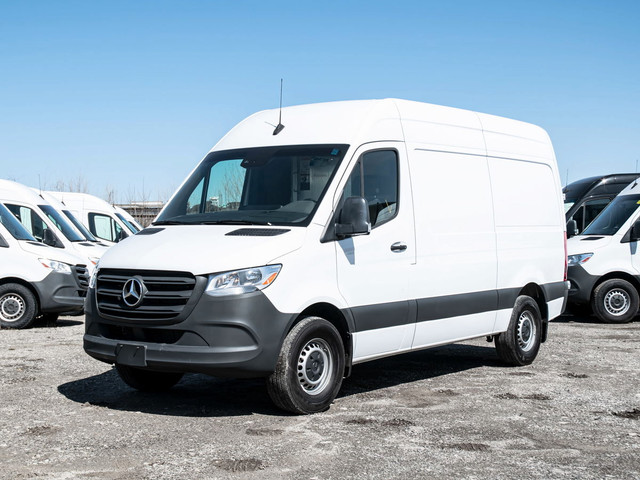 2023 Mercedes-Benz Sprinter Standard Roof in Cars & Trucks in Mississauga / Peel Region - Image 3