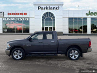 This Ram 1500 delivers a Regular Unleaded V-8 5.7 L/345 engine powering this Automatic transmission.... (image 1)