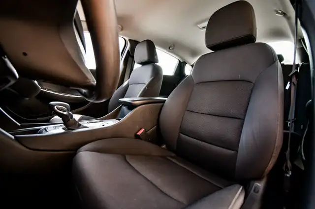 2023 Chevrolet Malibu LT • HEATED SEATS • SIRIUSXM • CP/AA in Cars & Trucks in Kingston - Image 28