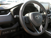 // SINGLE OWNER! // FEATURES OF THE RAV4 Limited AWD »» All-wheel drive for enhanced traction and co... (image 9)