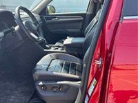 Look at this certified 2021 Volkswagen Atlas Highline4motion | Leather | Pano Roof | Nav | Apple Car... (image 2)