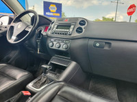 GARANTIE 1 ANS CREDIT DIRECT EN LIGNE AU WWW.AUTO-INTERNET.CA WOW 2009 VOLKS TIGUAN AWD 4 CYL TURBO... (image 4)