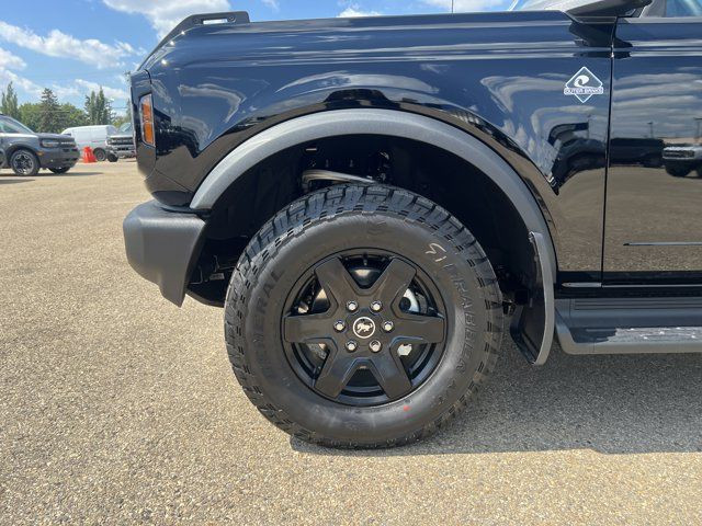 2025 Ford Bronco Outer Banks 4 Door in Cars & Trucks in Edmonton - Image 3
