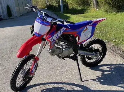 2022 Apollo RFX Race 150 dirt bike OLIVEIRA EQUIPMENT 226-216-0887 Ontario's #1 Tractor Dealer by vo...