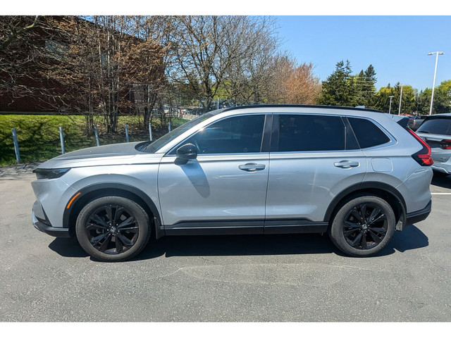 2023 Honda CR-V HYBRID Touring in Cars & Trucks in Oshawa / Durham Region - Image 3