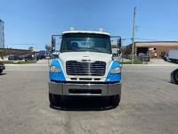 2020 FREIGHTLINER M2;Heavy Duty Trucks - CONVENTIONAL W/O SLEEPER Penske Location 1610 ENTERPRISE RD... (image 1)