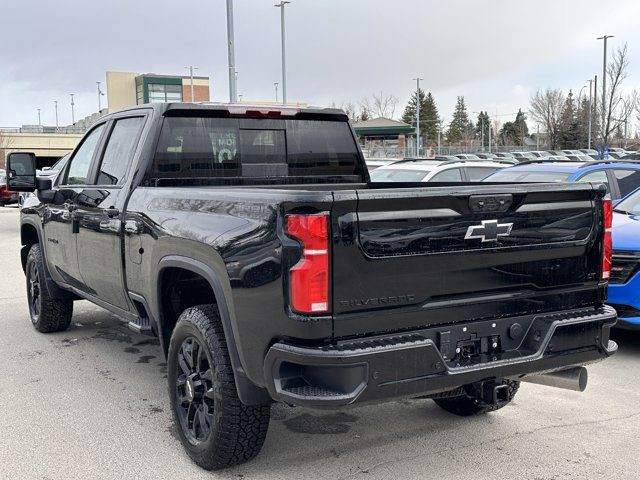 2025 Chevrolet Silverado 3500HD LT in Cars & Trucks in Calgary - Image 4