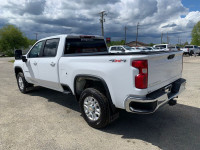 Silverado 3500HD 4WD Crew Cab 159" LT, 18" Aluminum Wheels, 6.6L V8 Turbo Diesel Engine, 10-Speed Au... (image 2)