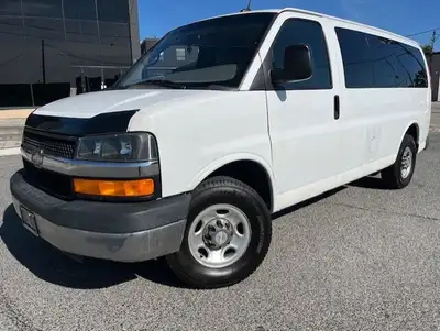 CERTIFICATION INCLUDED!! NO ACCIDENTS!! 12 PASSENGER VAN!! **LT** MODEL!! 4.8L V8!! FULLY LOADED!! S...