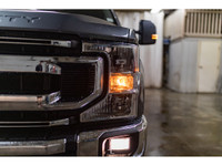 **ONE OWNER - ACCIDENT FREE** 49,326 KM This 2022 Ford F-250 4x4 Crew Cab XLT FX4 Longbox is powered... (image 5)
