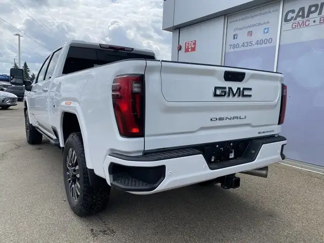 2025 GMC Sierra 3500HD Crew Cab Denali Ultimate in Cars & Trucks in Edmonton - Image 5
