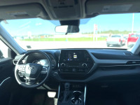 Low Mileage, Heated Seats, Apple CarPlay, Android Auto, Adaptive Cruise Control, Lane Keep Assist! S... (image 9)