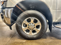 ~An AMVIC licensed dealer~ Safety Equipment ABS And Driveline Traction Control Side Impact Beams Dua... (image 5)