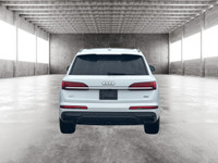 The 2020 Audi Q7 55 TFSI quattro Progressiv is a luxury three-row SUV that combines performance, com... (image 5)