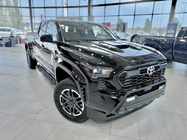 2025 Toyota Tacoma TRD Sport Premium 4WD | Blind Spot Monitor in Cars & Trucks in Edmonton - Image 2