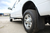 FREE CARFAX REPORT AVAILABLE NO ACCIDENT FULL MAINTENANCE SERVICE HISTORY AVAILABLE Ram 3500 Crew 8f... (image 5)
