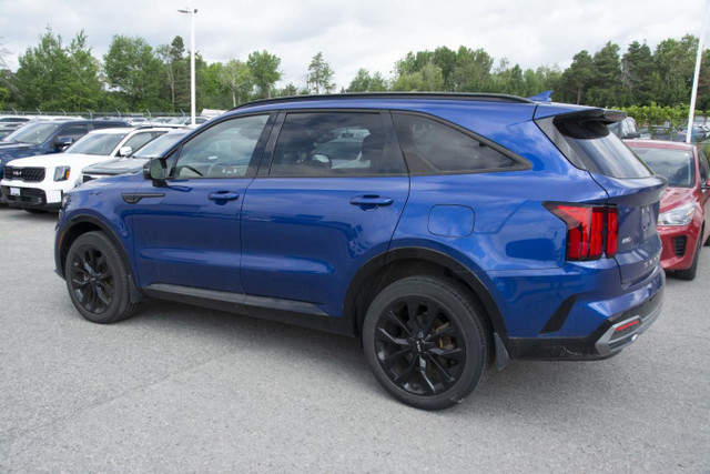 2022 KIA SORENTO EX in Cars & Trucks in Oshawa / Durham Region - Image 3