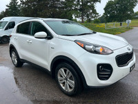 WAS: $15498 NOW: $13988 plus taxes and licensing feesModern Value & AWD Confidence: 2019 Kia Sportag... (image 6)