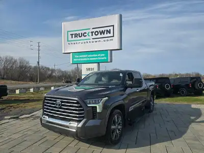 2022 Toyota Tundra 4x4 Crewmax Capstone Hybrid with 61,000kms. Loaded with Leather, Panoramic Sunroo...