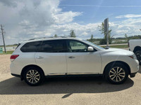 2016 Nissan Pathfinder SL We pay TOP dollar for trade in vehicles! No charge delivery ANYWHERE in Al... (image 5)
