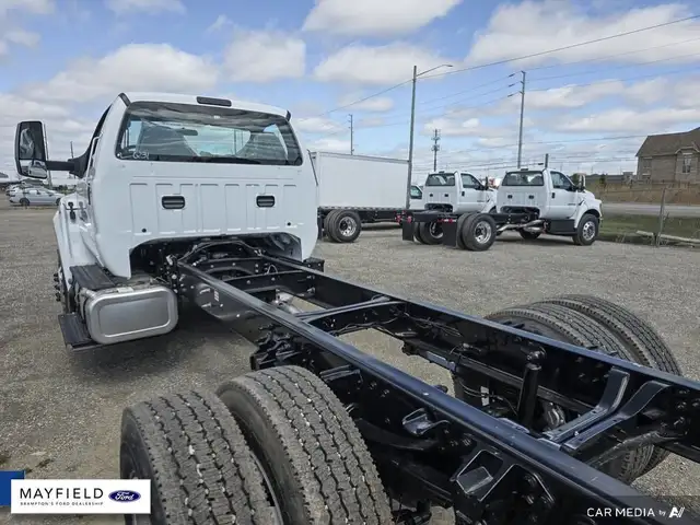 2026 Ford F750 Chassis Truck in Cars & Trucks in Mississauga / Peel Region - Image 11