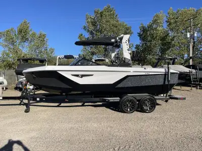2025 Nautique Super Air Nautique S23Unrelenting Performer Delivering unrelenting performance unlike...