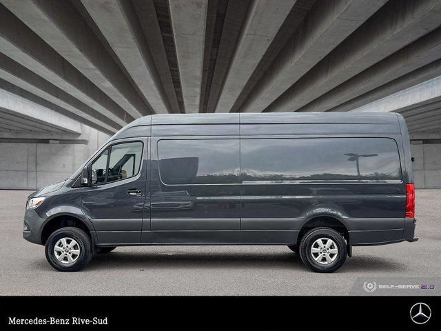 2020 Mercedes-Benz Sprinter 4x4 2500 Cargo Van 170 | Premium Pac in Cars & Trucks in Longueuil / South Shore - Image 2