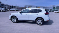 All Wheel Drive. Cloth Interior. Touchscreen. Bluetooth. Rear View Backup Camera. Heated Front Seats... (image 6)