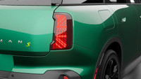Le tout nouveau *MINI Countryman Cooper SE 2025* est aussi audacieux et aventurier que vous. Que vou... (image 7)