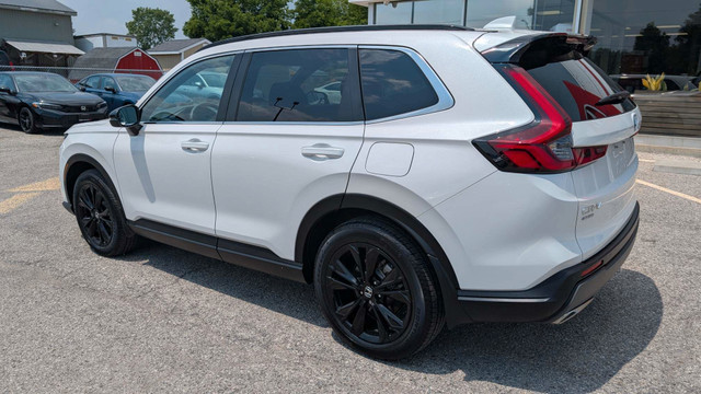 2024 Honda CR-V Hybrid Touring in Cars & Trucks in Norfolk County - Image 3