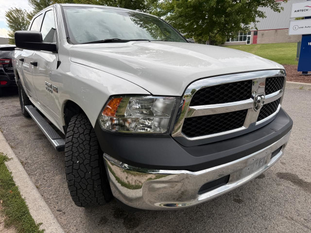 2018 RAM 1500 SXT CREW CAB 4X4 | REARVIEW CAM | HEMI V8 in Cars & Trucks in Ottawa - Image 4