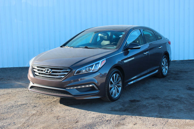 2016 Hyundai Sonata Sport-Tech | Leather | SunRoof | Nav | Cam | in Cars & Trucks in Saint John - Image 4