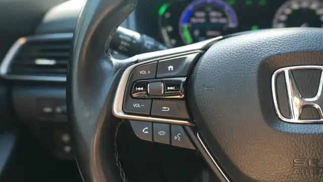 2020 Honda Accord Hybrid Base, Apple Carplay, Backup Camera, All in Cars & Trucks in Mississauga / Peel Region - Image 19