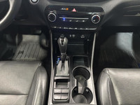 Discover the 2020 Hyundai Tucson Preferred, a versatile SUV designed to meet the demands of Canadian... (image 9)