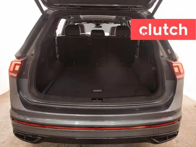 2022 Volkswagen Tiguan Comfortline R-Line Black Edition AWD w/ A in Cars & Trucks in Bedford - Image 43