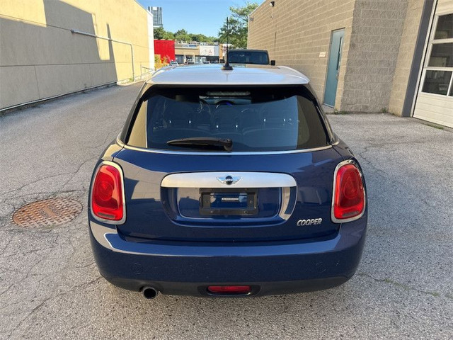 2015 MINI 5 Door Cooper in Cars & Trucks in City of Toronto - Image 4